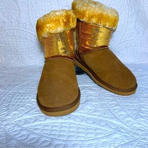 LMAO Fleece Lined Sequin/Suede Leather Pull On Boots